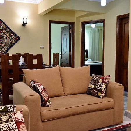 Two-Bedroom Apartment At Mohamed Farid Street Каир Экстерьер фото