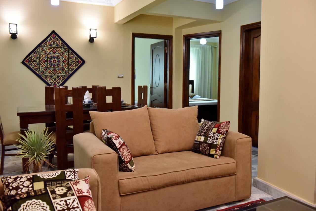 Two-Bedroom Apartment At Mohamed Farid Street Каир Экстерьер фото