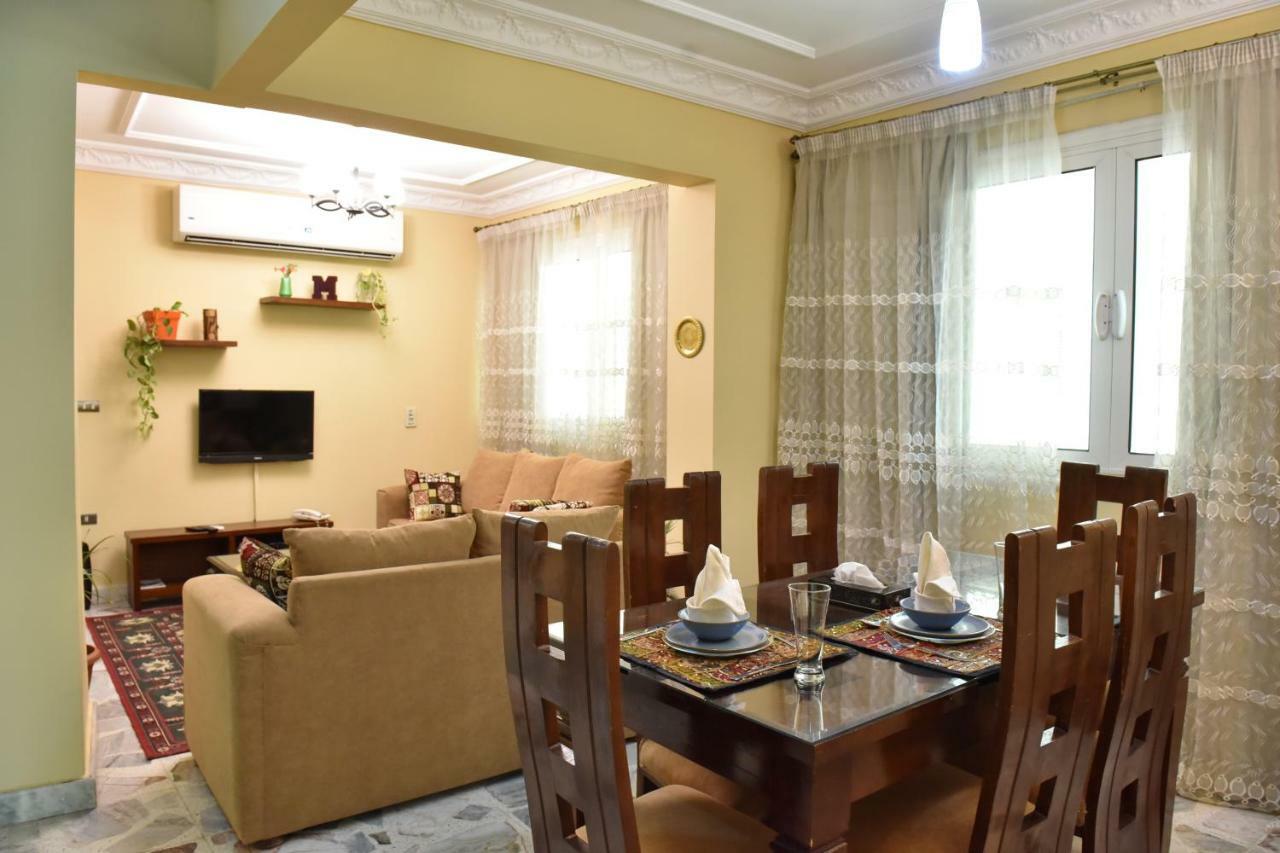 Two-Bedroom Apartment At Mohamed Farid Street Каир Экстерьер фото