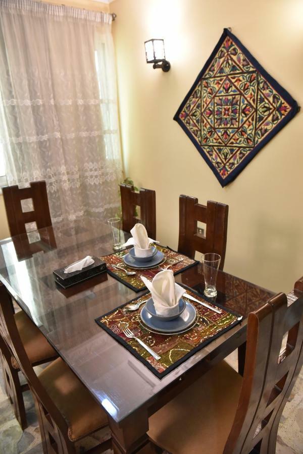 Two-Bedroom Apartment At Mohamed Farid Street Каир Экстерьер фото
