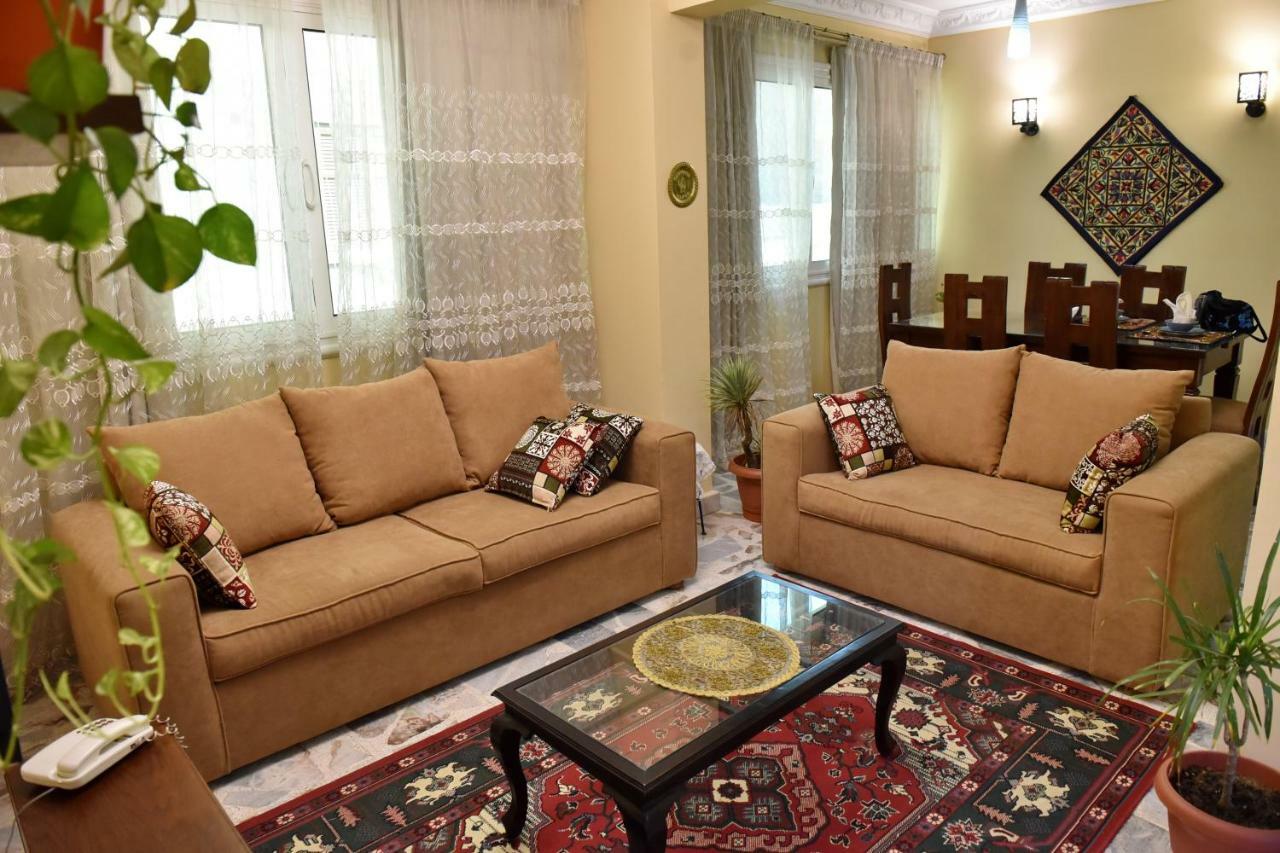 Two-Bedroom Apartment At Mohamed Farid Street Каир Экстерьер фото